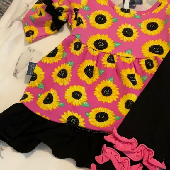 Simply Southern top and pants - Picture 5 of 6